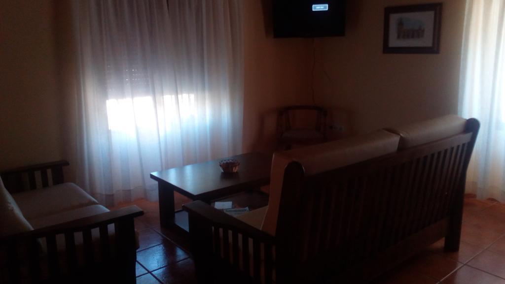Apartamentos Rurales Casas De Los Maestros Таларрубьяс Экстерьер фото