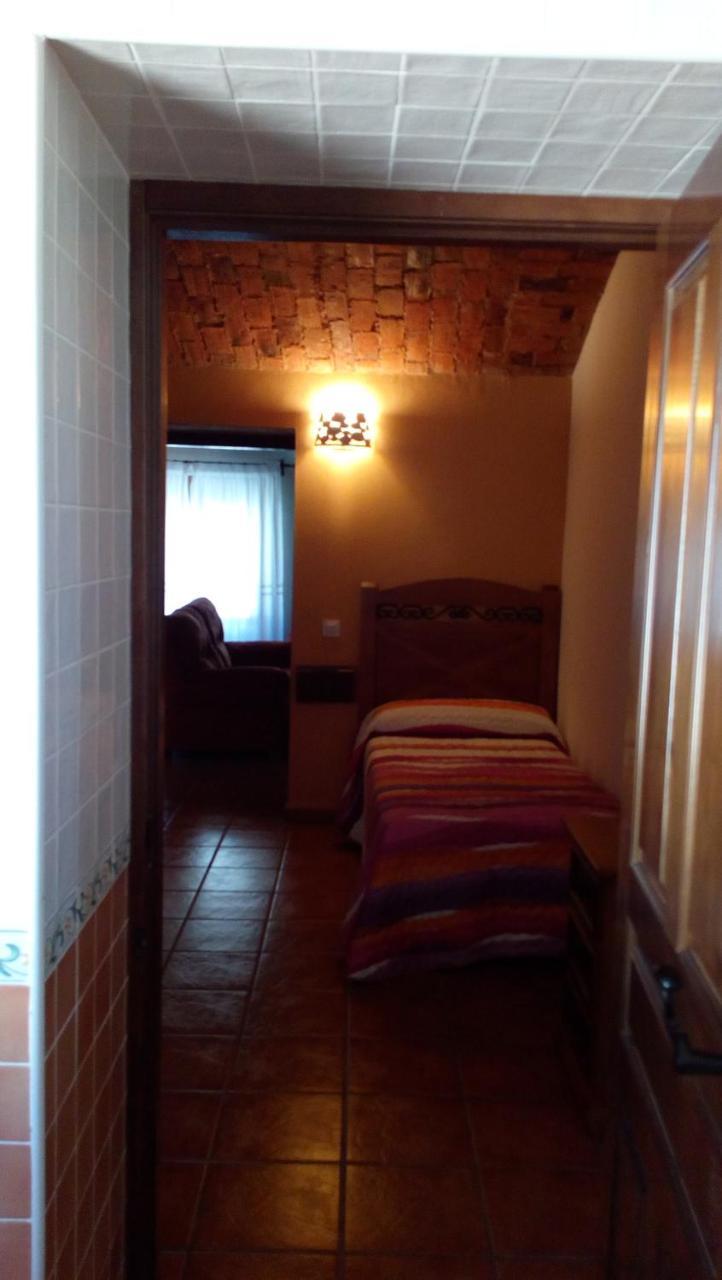 Apartamentos Rurales Casas De Los Maestros Таларрубьяс Экстерьер фото